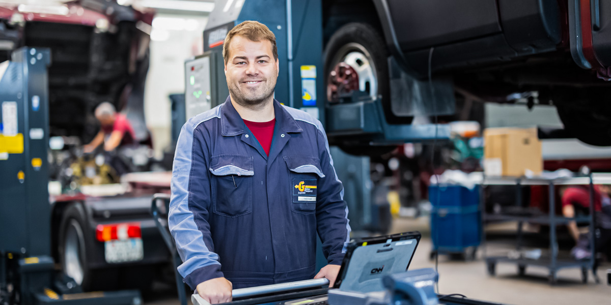 Automobilfachmann NF Quereinsteiger (a) Automobilfachmann NF Quereinsteiger (a)